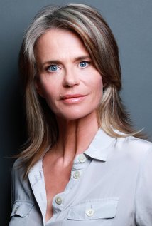 Serena Scott Thomas
