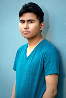 Keavong Alson Men