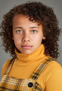 Sienna Arif Knights